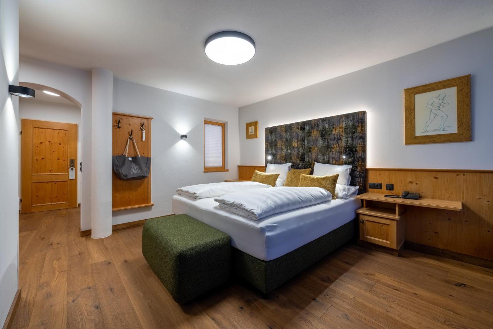 Hotel Tirolerhof 4 Sterne Superior تكس المظهر الخارجي الصورة