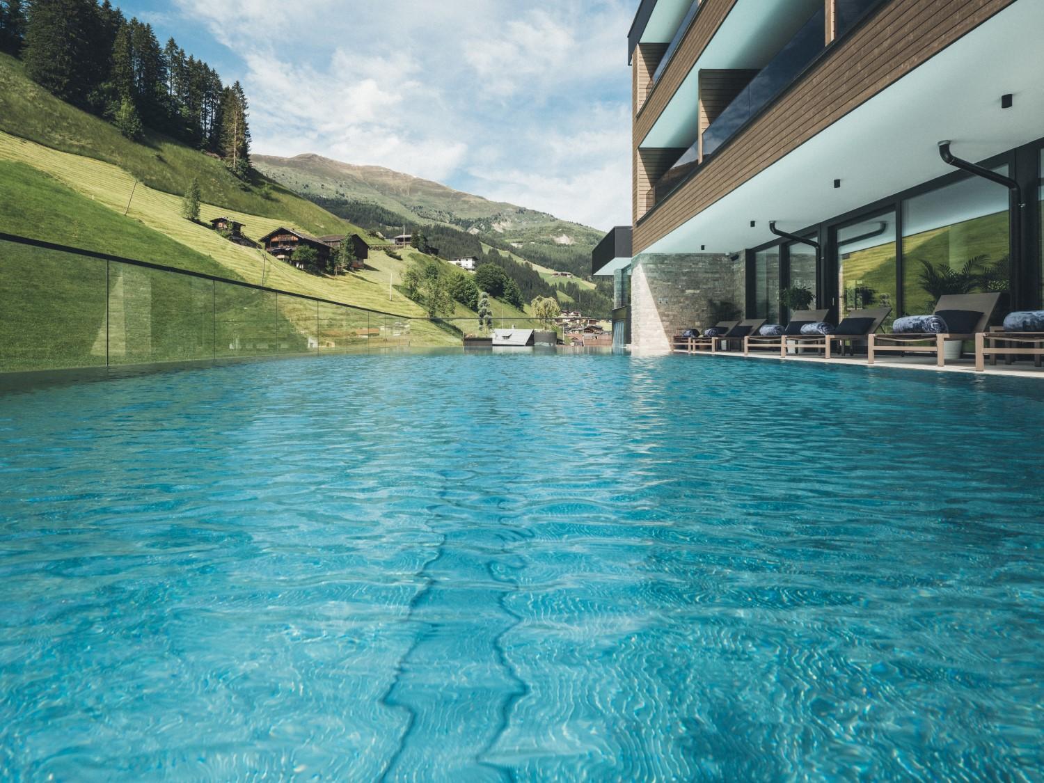 Hotel Tirolerhof 4 Sterne Superior تكس المظهر الخارجي الصورة